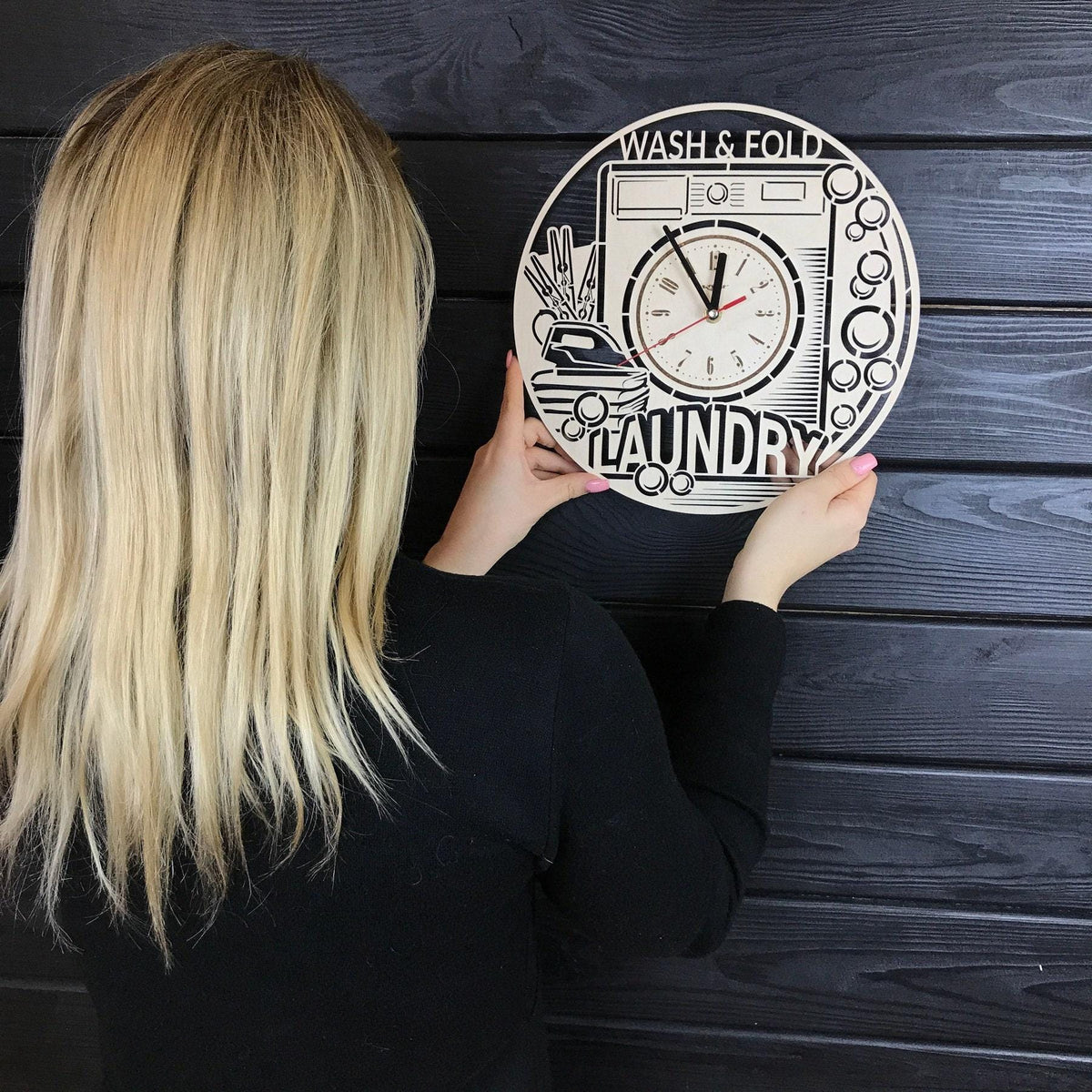Laundry Room Wall Clock Hanging Laundry Wall Art Wood Decod for Laundry Room Personalized Sign for Wall Poster Laundry Room Gift Ideas